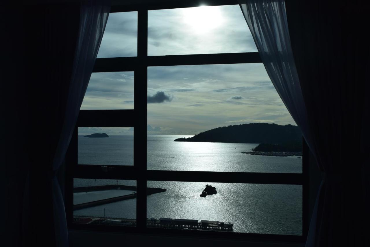 Alawa @ Jesselton Quay Kota Kinabalu Apartment Luaran gambar